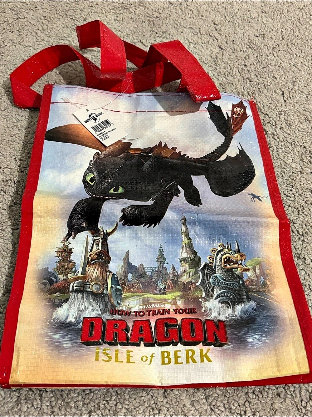 Universal Studios How to Train Your Dragon: Isle of Berk tote bag Red & Black
